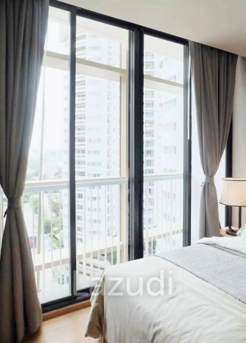 2 Bed 1 Bath 53 SQ.M Park Origin Phromphong