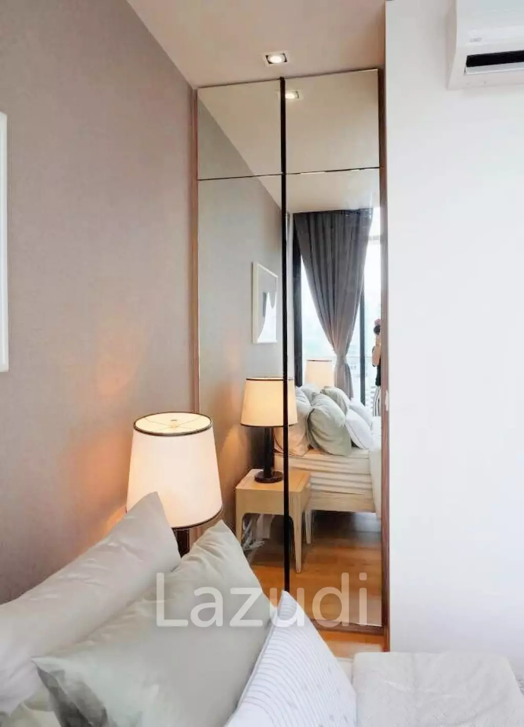 2 Bed 1 Bath 53 SQ.M Park Origin Phromphong