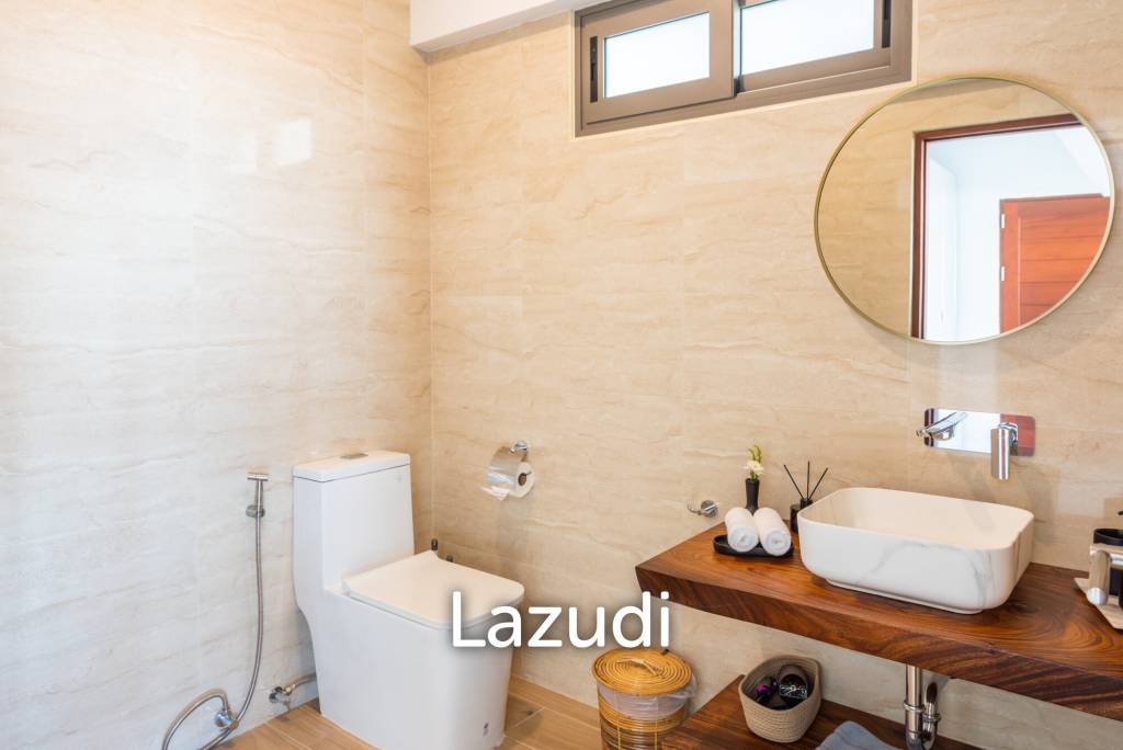 Stunning 5-Bed Sea View Villa in Bo Phut Hill