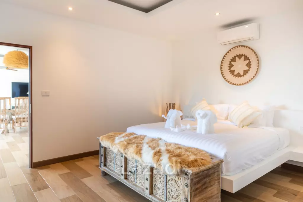 Stunning 5-Bed Sea View Villa in Bo Phut Hill