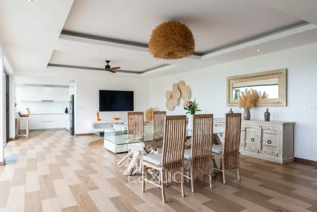 Stunning 5-Bed Sea View Villa in Bo Phut Hill