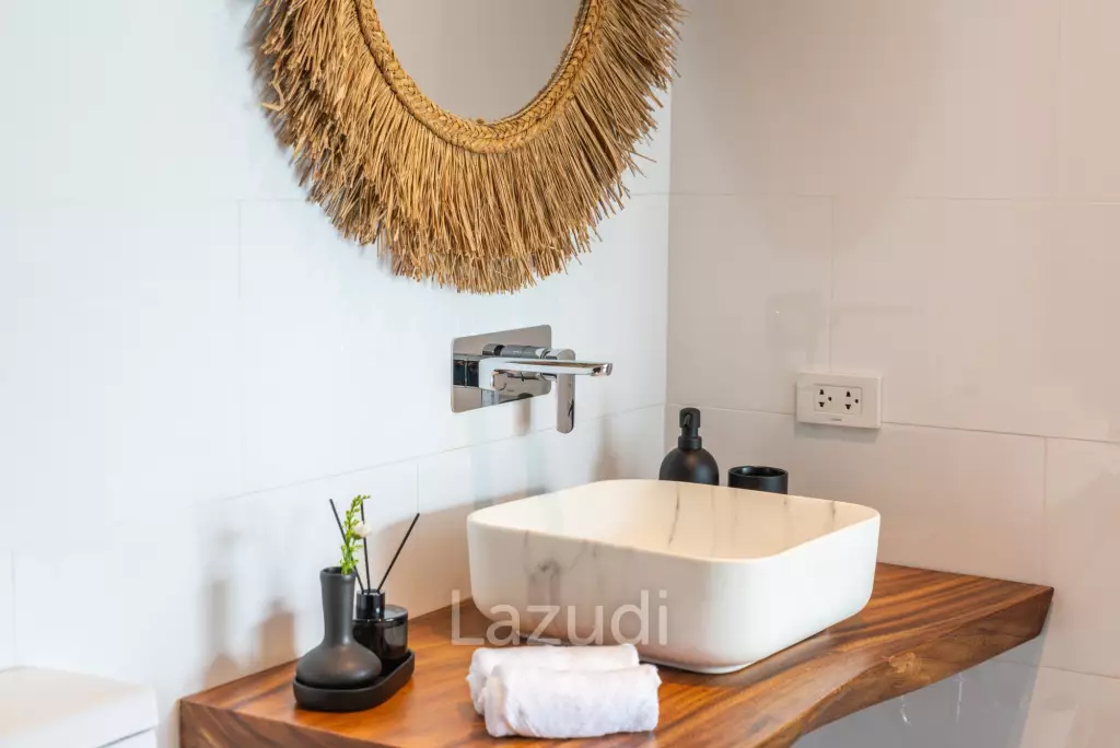 Stunning 5-Bed Sea View Villa in Bo Phut Hill
