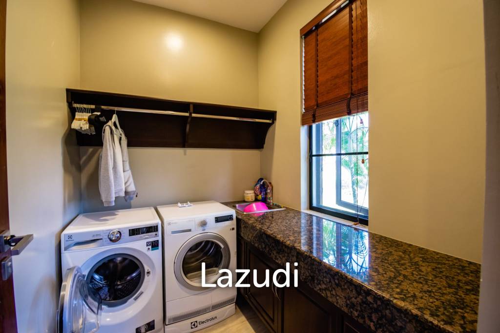 2,000 Sqm 6 Bed 7 Bath Villa For Sale