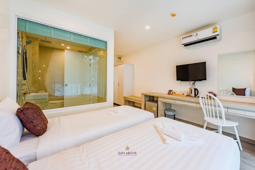 31 Bedroom 580 SQ.M. Building For Sale In Patong