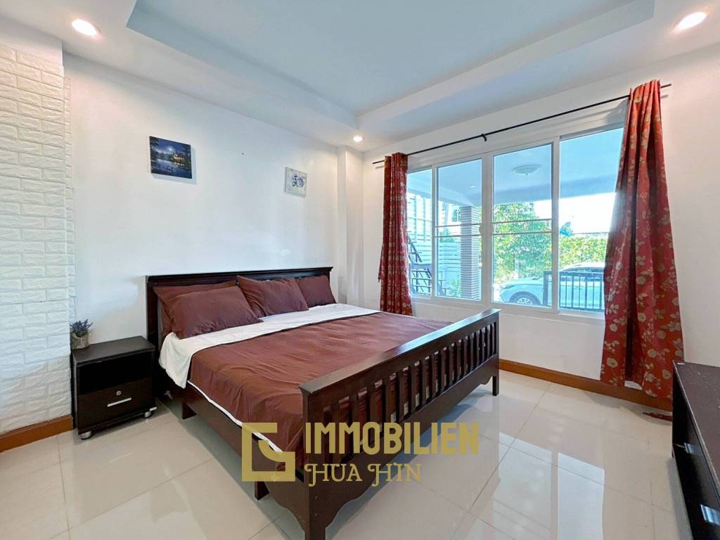 Taradol : 3 Bedrooms Pool Villa On Soi 6