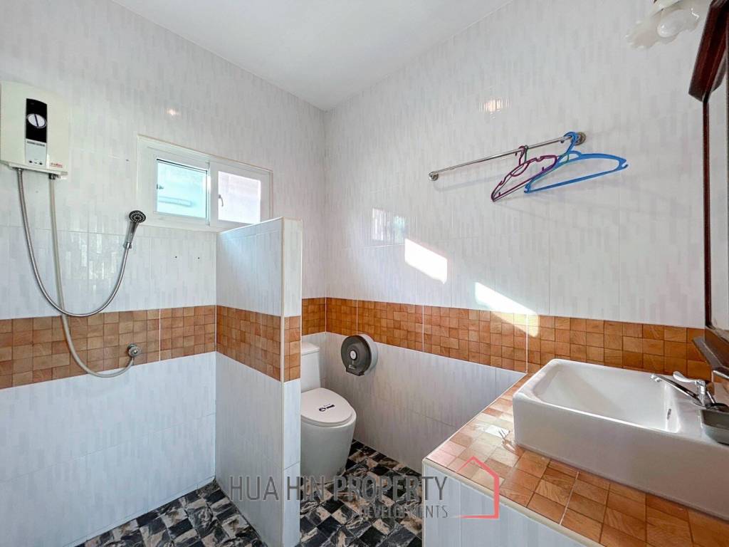 Taradol : 3 Bedrooms Pool Villa On Soi 6