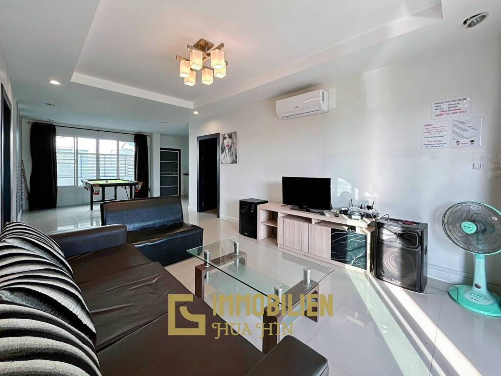 Taradol : 3 Bed 3 Bath Pool Villa On Soi 6