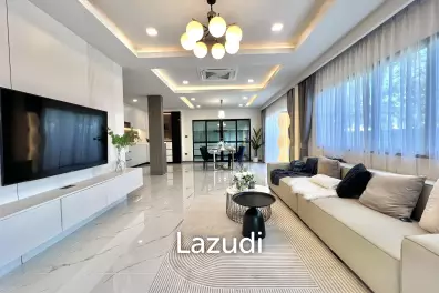 5 Beds 5 Baths 260 SQ.M. Chokchai Village 9