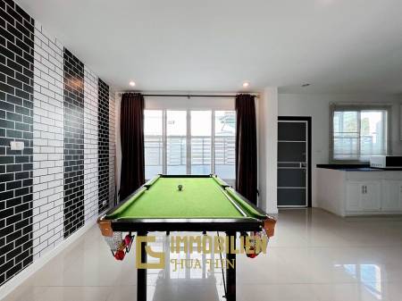 Taradol: 3 Schlafzimmer 3 Bäder Pool Villa in der Soi 6