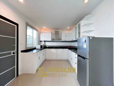 Taradol: 3 Schlafzimmer 3 Bäder Pool Villa in der Soi 6