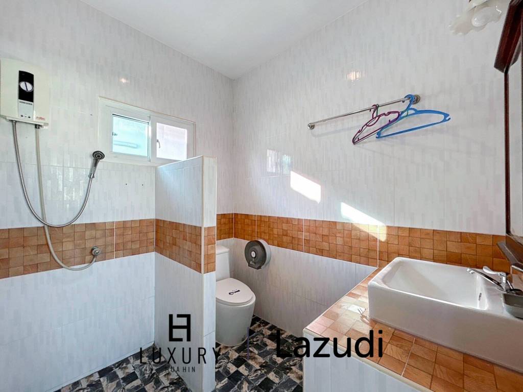 Taradol : 3 Bedrooms Pool Villa On Soi 6