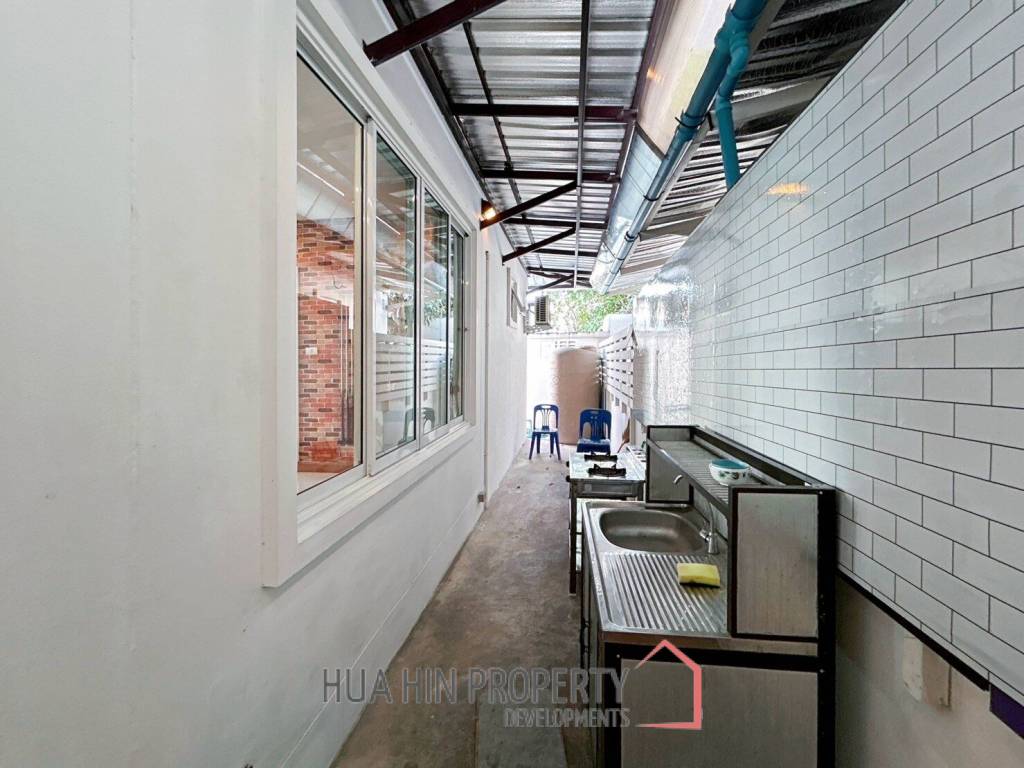 Taradol : 3 Bedrooms Pool Villa On Soi 6