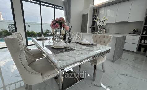 4 Bed 5 Bath 243.25 SQ.M Layan Residence Pattaya