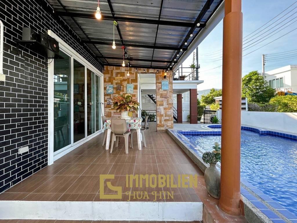 Taradol : 3 Bedrooms Pool Villa On Soi 6