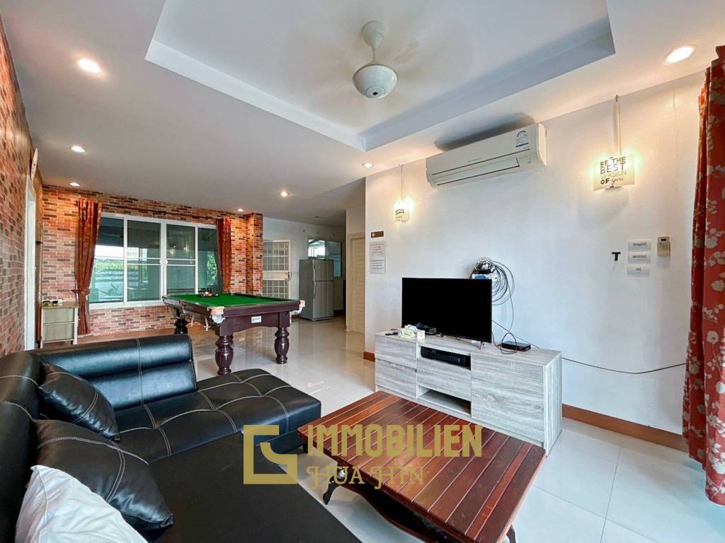 Taradol : 3 Bedrooms Pool Villa On Soi 6