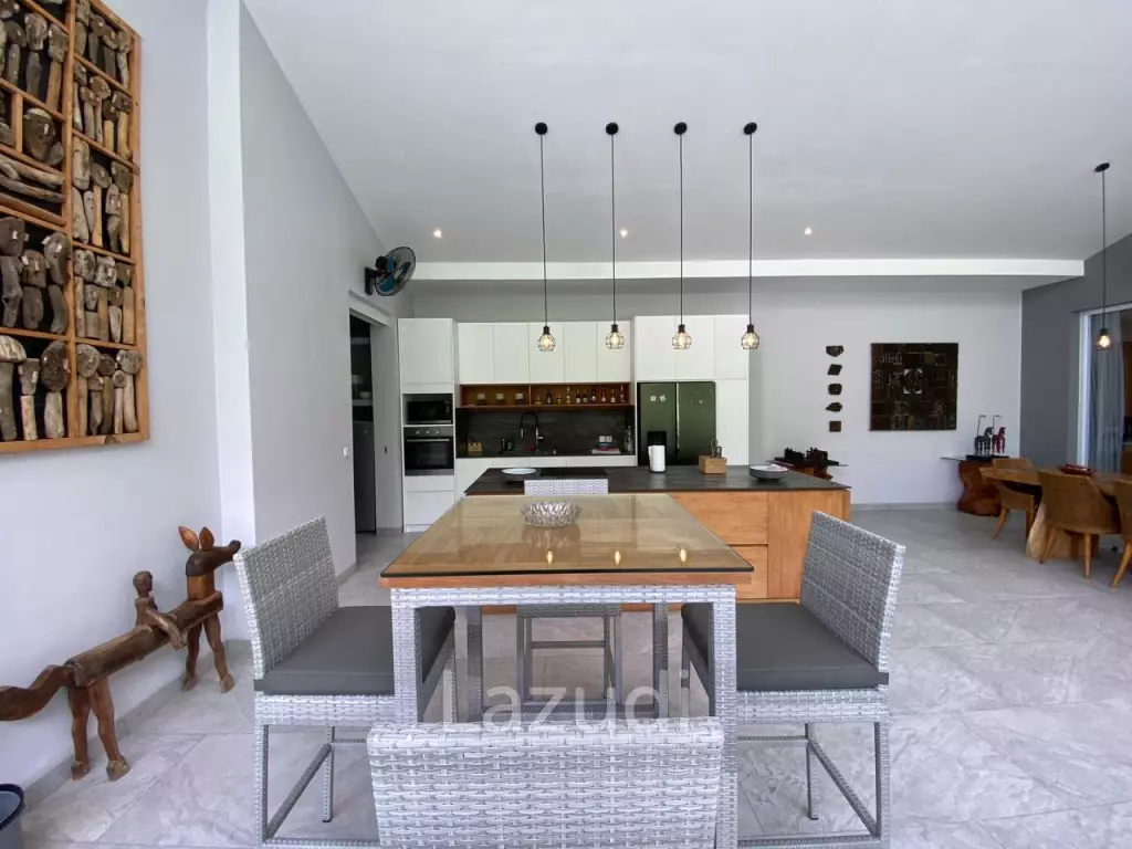 Large Riverside Villa in Sought After Umalas Bali