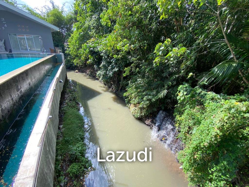Large Riverside Villa in Sought After Umalas Bali