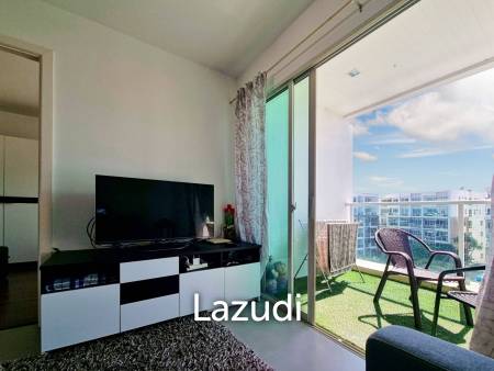 The Seacraze : 2 Bedroom Pool View Near Beach