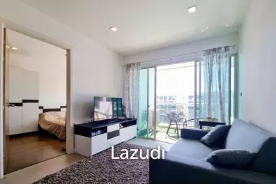 The Seacraze : 2 Bedroom Pool View Near Beach