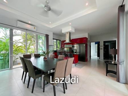 Woodlands : Well Maintain 3 Bedroom Pool Villa