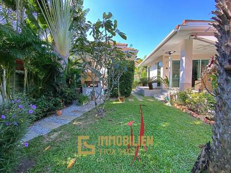 Modern 3 Bed 2 Bath Private Pool Villa For Sale in Woodlands Residence