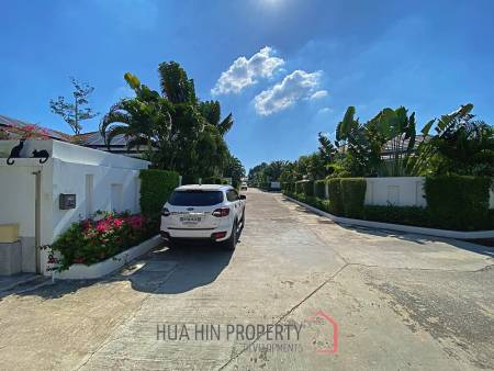 Modern 3 Bed 2 Bath Private Pool Villa For Sale in Woodlands Residence