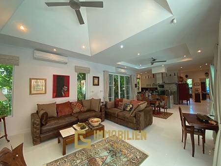 Modern 3 Bed 2 Bath Private Pool Villa For Sale in Woodlands Residence