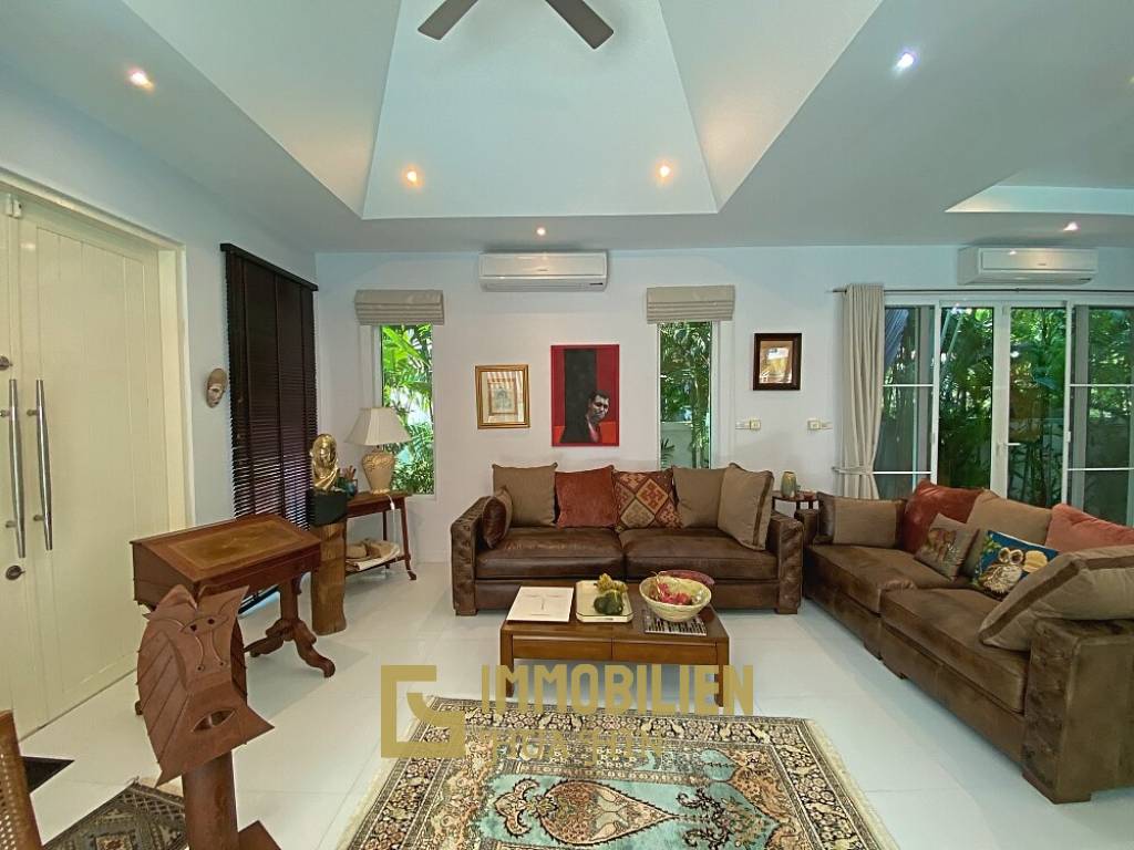 Modern 3 Bed 2 Bath Private Pool Villa For Sale in Woodlands Residence