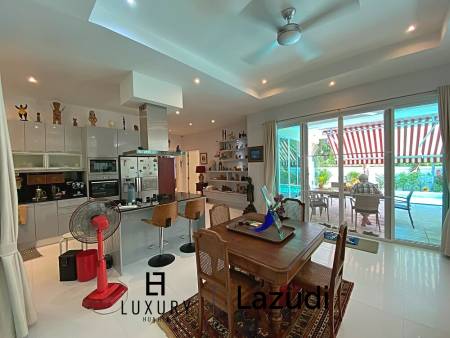 Modern 3 Bed 2 Bath Private Pool Villa For Sale in Woodlands Residence