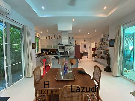 Modern 3 Bed 2 Bath Private Pool Villa For Sale in Woodlands Residence