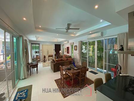 Modern 3 Bed 2 Bath Private Pool Villa For Sale in Woodlands Residence