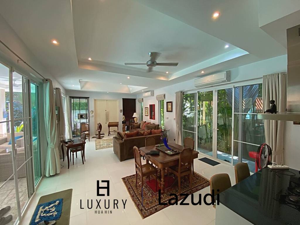 Modern 3 Bed 2 Bath Private Pool Villa For Sale in Woodlands Residence