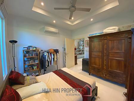 Modern 3 Bed 2 Bath Private Pool Villa For Sale in Woodlands Residence