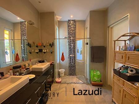 Modern 3 Bed 2 Bath Private Pool Villa For Sale in Woodlands Residence