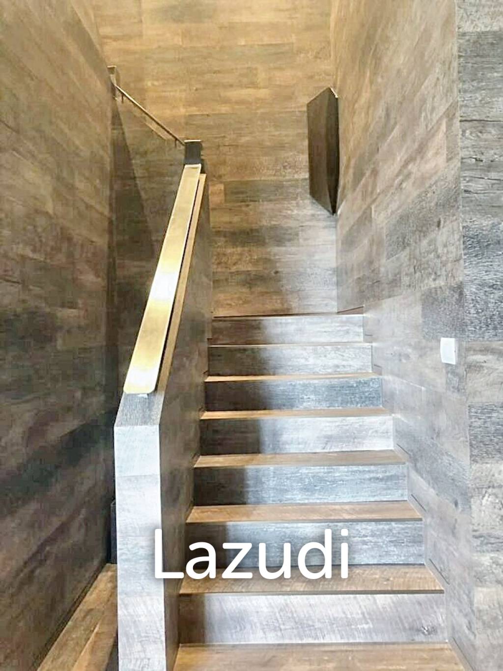 3 Bed  3 Bath  178 SQ.M  Noble Ploenchit