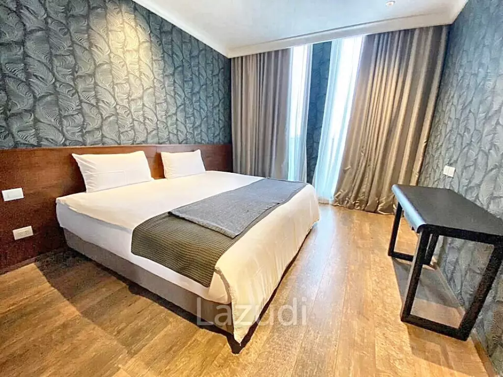 3 Bed  3 Bath  178 SQ.M  Noble Ploenchit