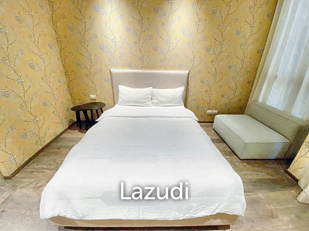 3 Bed  3 Bath  178 SQ.M  Noble Ploenchit