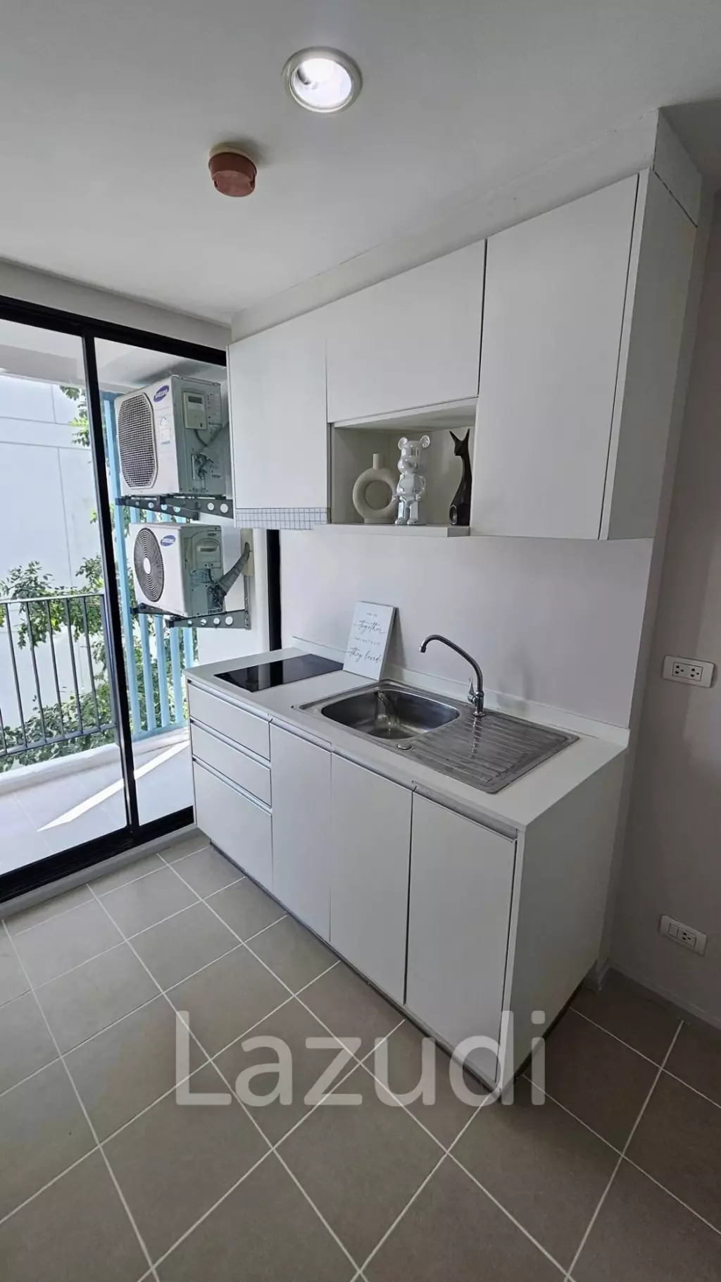 1 Bed 1 Bath 30 SQ.M Centrio Condominium Phuket