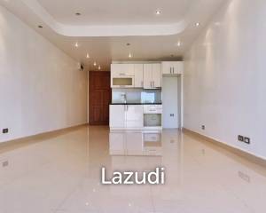 Studio 1 Bath 40 SQ.M. VIP Condochain