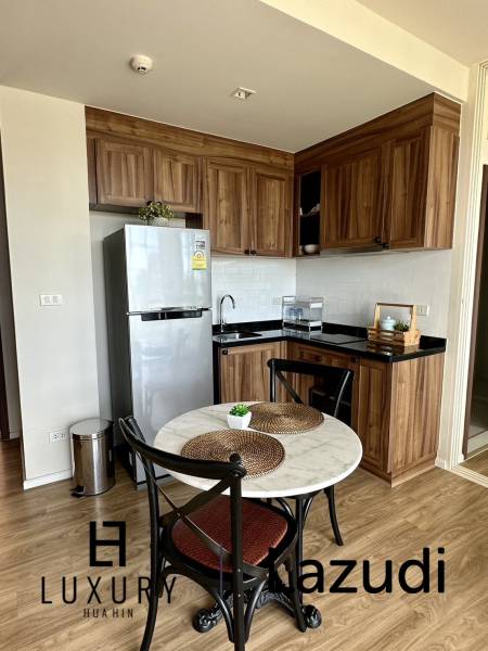 Autumn Condo: 1 Bed Sea View + Mountains View