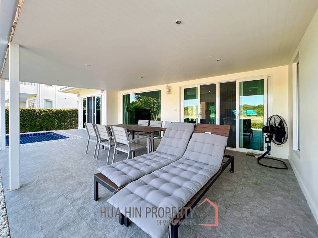 Black Mountain : 3 Bed 3 Bath Pool Villa