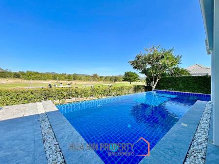 Black Mountain : 3 Bed 3 Bath Pool Villa