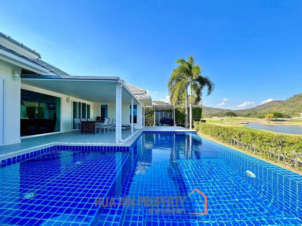 Black Mountain : 3 Bed 3 Bath Pool Villa