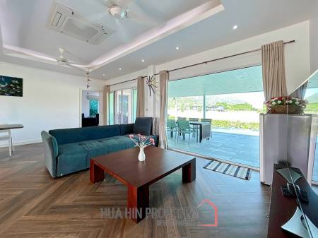 Black Mountain : 3 Bed 3 Bath Pool Villa