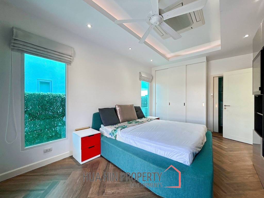 Black Mountain : 3 Bed 3 Bath Pool Villa