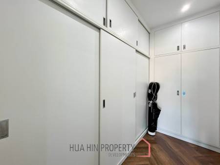 Black Mountain : 3 Bed 3 Bath Pool Villa
