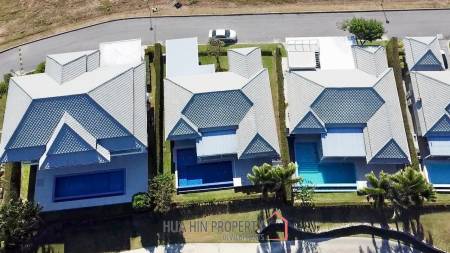 Black Mountain : 3 Bed 3 Bath Pool Villa