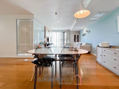 Malibu : 2 Bedroom Beachfront Condo