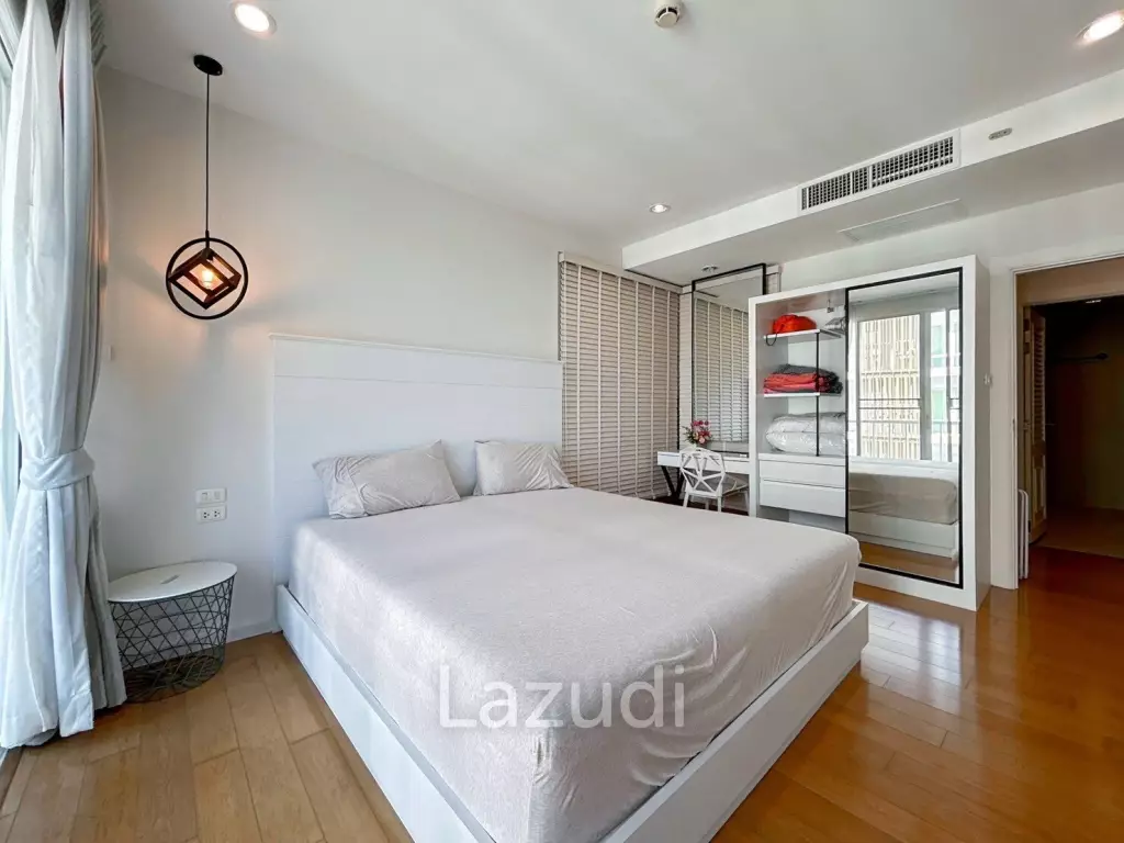 Malibu : 2 Bedroom Beachfront Condo