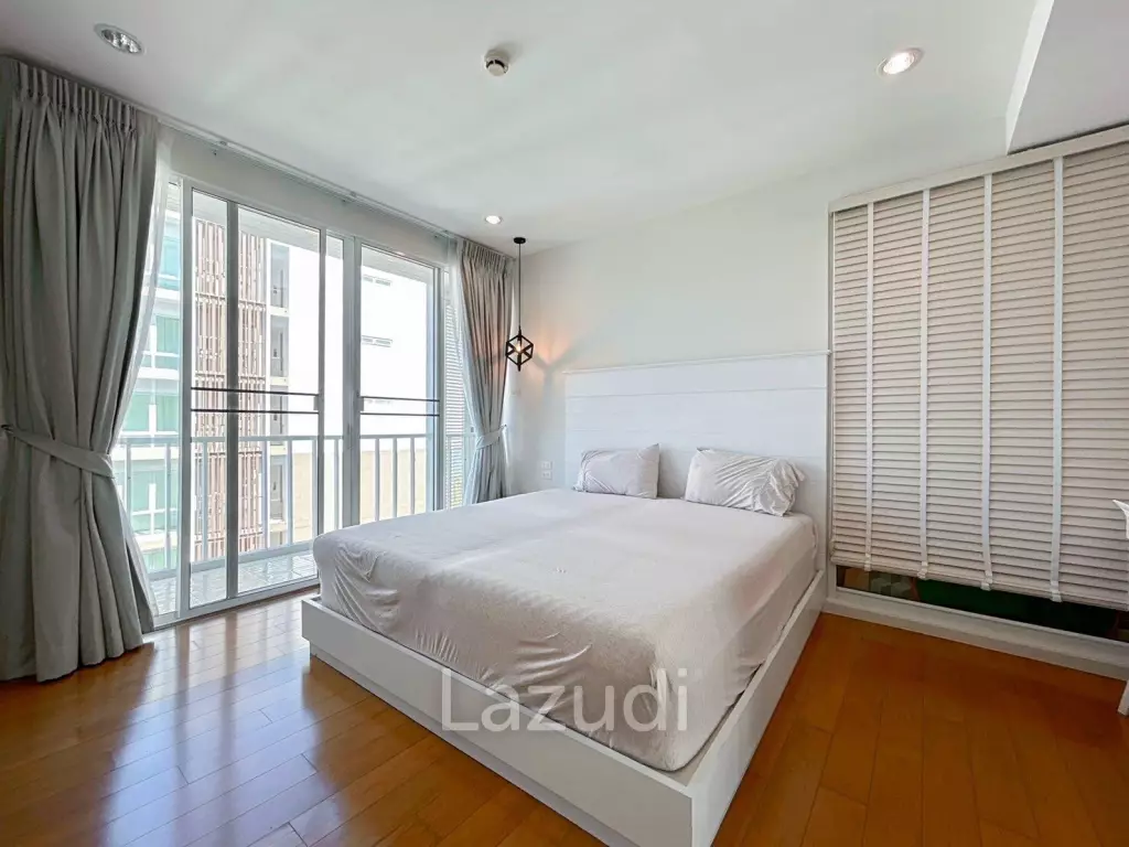 Malibu : 2 Bedroom Beachfront Condo